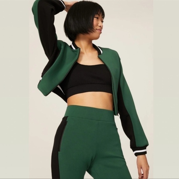 MICHI Carve Cropped Jacket Size M - Picture 8 of 16